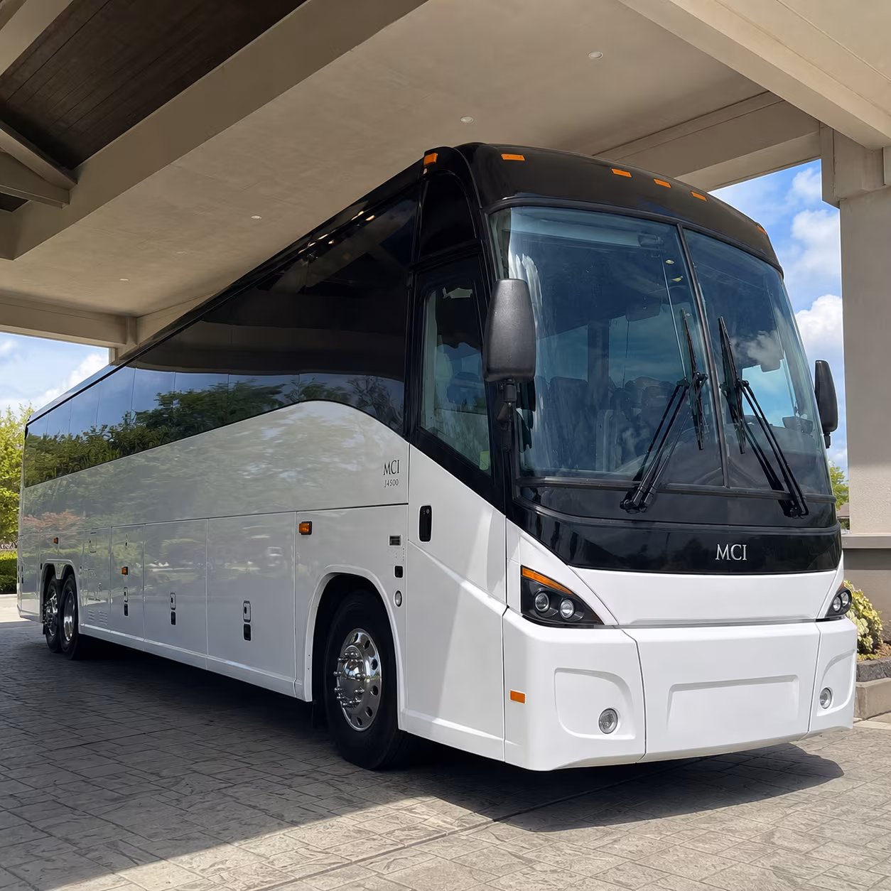 choosing the right airport bus size for your odessa group
