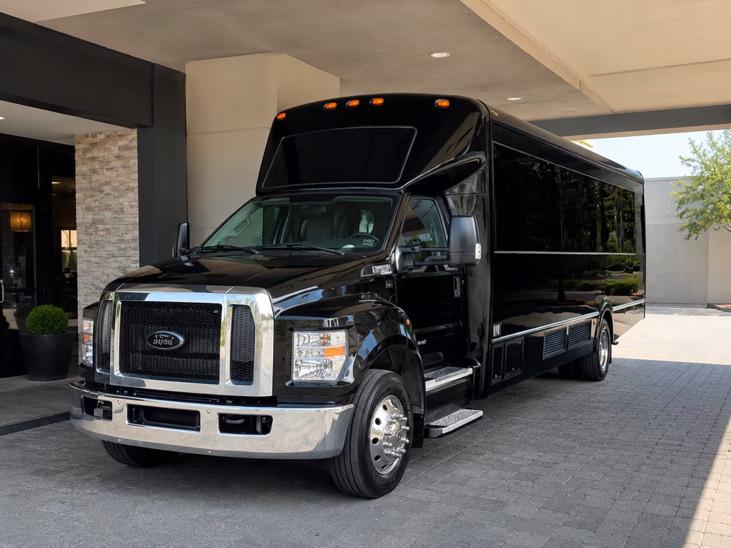 odessa prom quinceanera special occasion party bus rentals